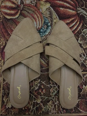 Zapatos para mujer Qupid sin cordones de gamuza tostada talla Us 9 apenas usados Foto 1 de 4