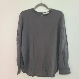 NWT Giorgio Armani Le Collezioni Smoky Gray Italian Silk Keyhole Neck Blouse 6 - Picture 1 of 11