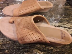 NEW Womens Earth Origins Pearl Wedge Tan Sandals, size 9.5 WIDE          shoes