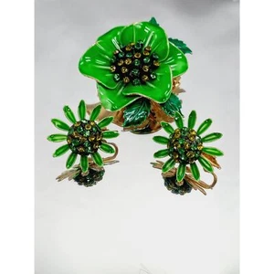 Broche y pendientes vintage de flores con pedrería de esmalte verde - Imagen 1 de 8