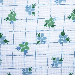 Katia Fabrics Mouseline Chameleon Flowers 50X130 White - Picture 1 of 1