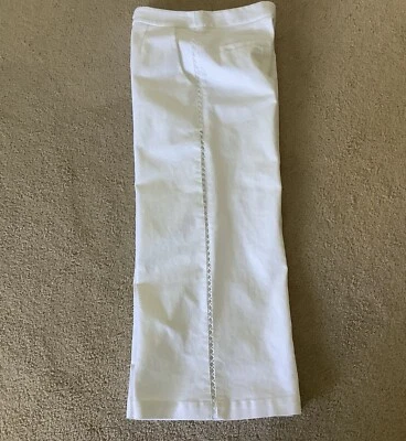 Calça Nanette Lepore cintura alta cropped perna larga com detalhe de costura lateral de crochê branca - Imagem 1 de 4