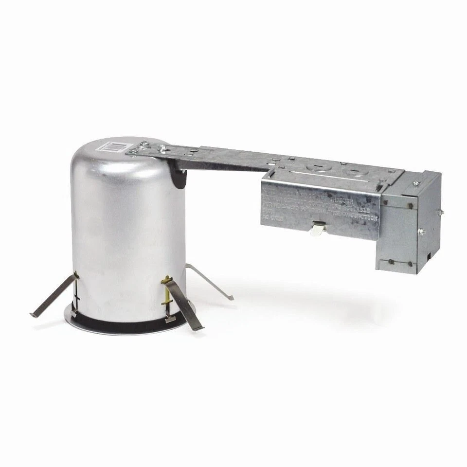 Set of 6 Nora Lighting NHRIOIC-48LE3A Iolite 4" Remodel Housing - Image 1 of 1