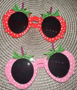 2pc Red/Pink Strawberry Sunglasses Cute Fruit Shape Party Decorations Prop - NEW - Picture 1 of 4