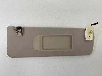 Compatível com 2010 - 2017 BMW 535I GT RH Viseira Solar de Passageiro Cinza Iluminado Fabricante de Equipamento Original - Imagem 1 de 4