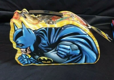 Fiambrera vintage Batman Profile 11" lata caramelos años 2000 nueva con etiquetas Foto 1 de 3
