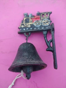 Campana de tren locomotora de hierro fundido decorativa montada en la pared dos lados pintada a mano - Imagen 1 de 4