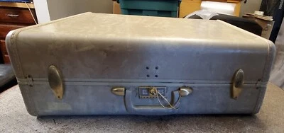 Vintage Samsonite Streamlite Marble Beige 21" Luggage Hard Suitcase USA With Key - Image 1 of 4