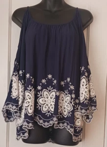 LODYS USA Blue and White Embroidered Cold Shoulder Bell Sleeve Blouse Size Med - Picture 1 of 13