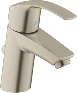 E Eurosmart New Single-Handle Single-Hole Bathroom - Picture 1 of 3