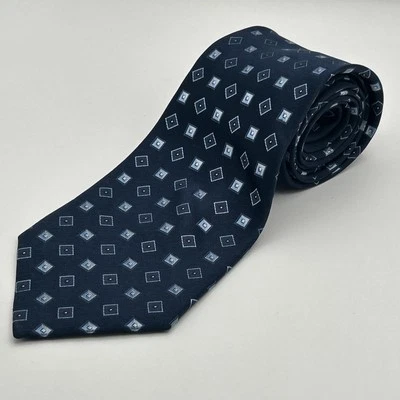 Corbata geométrica azul marino Izod 100 % seda para hombre Foto 1 de 4