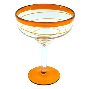 Vidrio Margarita Soplado a Mano Mexicano Naranja Línea Remolino Borde y Base 6.5" Alto 5" Ancho - Imagen 1 de 10