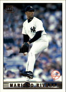 1999 (YANKEES) Pacific Crown Collection #196 Mariano Rivera