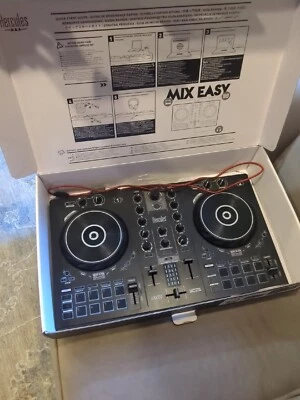 Hercules DJ Control Inpulse 300 DJ Controller - Image 1 of 2