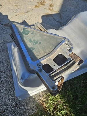 1965-1966 MUSTANG Quarter Window And Track Original Ford - Image 1 of 3