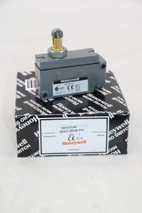 Honeywell BZE72RQ8PG Endschalter, Top Roller Plunger, SPDT, 6 A, 120 V, 3,61 N, - Bild 1 von 3