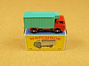 OLD VINTAGE LESNEY MATCHBOX # 44 REFRIGERATOR TRUCK ORIGINAL BOX - Picture 1 of 12