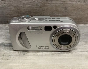 Sony Cybershot DSC-P8, 3.2MP (Untested) - Picture 1 of 5