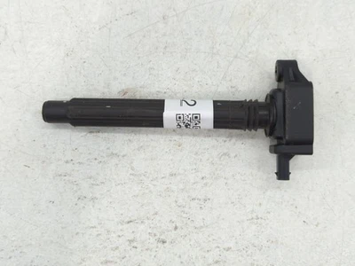 2002-2005 Bmw 325i Ignition Coil Igniter Pack HMG4L - Image 1 of 4