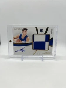 2019-20 Panini Immaculate Tyler Herro RC Patch On Card Auto RPA College NM/M - Picture 1 of 2