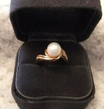 20ct Gold ring hallmarked 850 with Pearl Chinese marks 19mm diameter size S