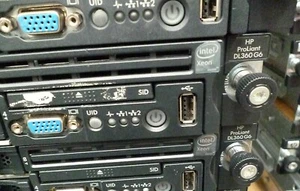 HP DL360 G6 2xIntel Quad Core 2.5GHZ 12G/4x146GB SAS/DVD/P410i/256 Meg/Rails - Picture 1 of 2