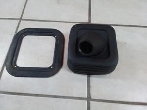 CHEVY GMC SILVERADO SIERRATRUCK MANUAL TRANSMISSION FLOOR SHIFT BOOT 1995-98 OEM - Picture 1 of 14