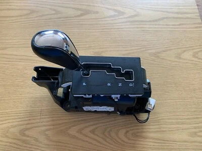 2006 Chrysler 300 SHIFTER & KNOB ASSEMBLY Automatic Floor Shift Foto 1 de 4