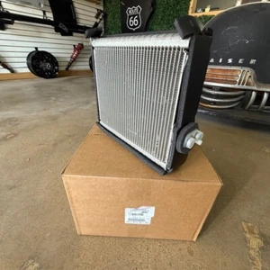 (1) A/C Evaporator Genuine OEM Mopar 68138270AB - Picture 1 of 1