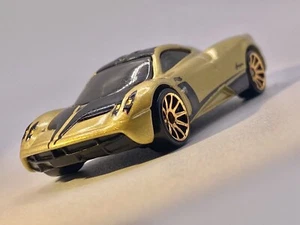 HOT WHEELS🔥2021 PAGANI HUAYRA -1/64- Free Post 🇬🇧 Uk - Picture 1 of 13
