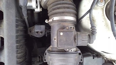 Medidor de flujo de aire convertible para 96-99 BMW 328i 19992949 Foto 1 de 4