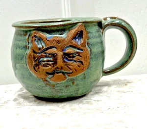 Studio Art Pottery Green 3D Cat and Paw Mug, Handmade Pottery Artist Signed - Picture 1 of 8