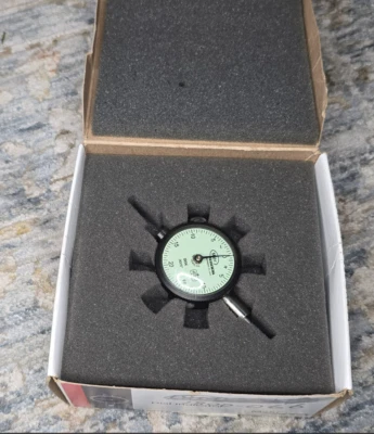 CALIBRATED MAHR FEDERAL B6K DIAL INDICATOR .0005" GRADUATION 0-20-0 RANGE 0.1 - Image 1 of 4