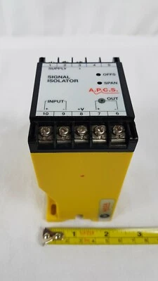 A.P.C.S SI139-9164199 Signal Isolator Amplifier APCS - 240VAC 4-20mA - Unused - Image 1 of 4