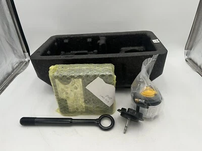 2014 -2019 KIA Soul EMERGENCY TIRE PUMP AIR COMPRESSOR SEALANT 52933-A4000 OEM. - Image 1 of 4