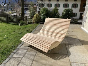 Schaukelliege Soinsee Schwungliege in Lärchenholz Liege Holz Gartenliege 95cm - Bild 1 von 11