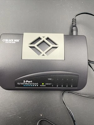 BLACK BOX  8 PORT 10/100 ETHERNET SWITCH WITH Power Supply  - Image 1 of 4