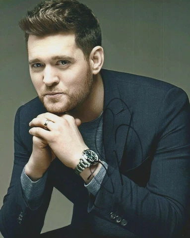 Michael Buble   **HAND SIGNED**   10x8 photo  ~  AUTOGRAPHED Cover