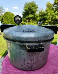 1940s Large Cook-Rite Model A Canner 16 Qts Pressure Cooker Cast Aluminum Wood H - Picture 1 of 17