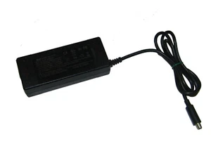 XVE Model XVE-4200200 AC Adapter 42.0V DC 2.0A **18 - Bild 1 von 3