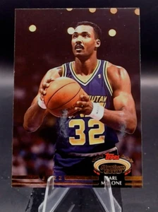 1992-93 Topps Stadium Club - Karl Malone #13 - Picture 1 of 2