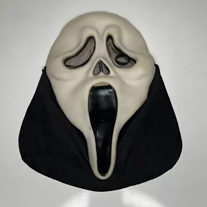Vintage Scream Ghostface Mask Halloween Unlimited Glow In The Dark Y2K - Picture 1 of 12