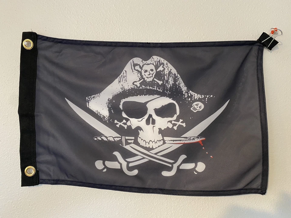 12" x 18" Deadman Cofre Pirata Bandera Tricorner Barco Banner Jolly Roger Dead26 Foto 1 de 1