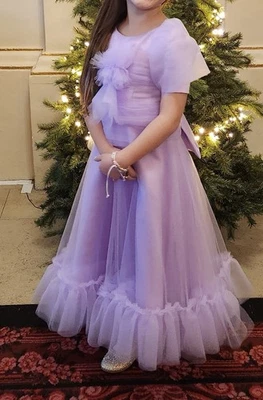 Hermoso Vestido de Vacaciones Hecho a Mano Clara Lavanda Cascanueces Niña’s Talla 6 Foto 1 de 4