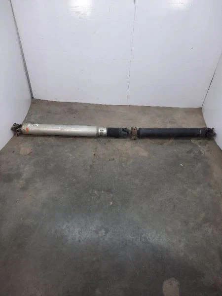 2010-2019 Toyota Tundra Rear Drive Shaft 4WD 4.6L OEM - Image 1 of 4