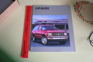 1988 Chevrolet S-10 Blazer Trucks Sales Brochures - Picture 1 of 2