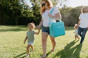 COOLER TOTE BAG 11 QT. Carry Shoulder Strap, Turquoise Blue - Picture 1 of 8