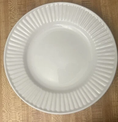 Gibson Everyday SALAD / POSTRE aperitivos PLATO 8" blanco acanalado Foto 1 de 4