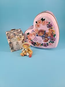 Cherished Teddies 'Cecilia' #662445 "YOU PULL AT MY HEARTSTRINGS" 1999 mit Dose - Bild 1 von 8