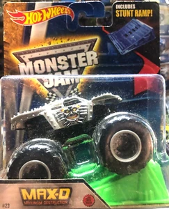 MAXIMUM DESTRUCTION MAX-D Monster Jam Hot Wheels'16 Rare Inklusive STUNT RAMP - Bild 1 von 3